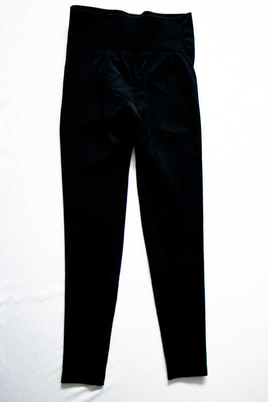 Trinity Scrunch Leggings - Black